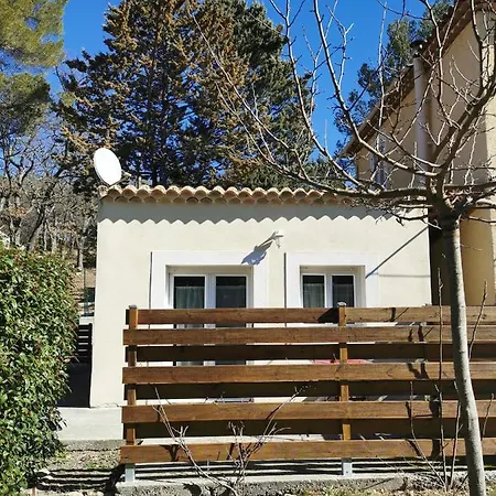 Appartement Indépendant à 2 Minutes Du Golf Du Luberon Pierrevert