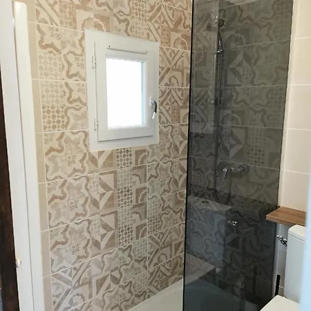 Independant A 2 Minutes Du Golf Du Luberon Pierrevert